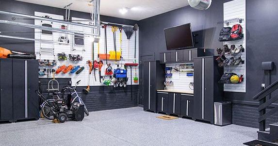 IFPG Consultant Helps Hello Garage Franchise Grow in Chicago