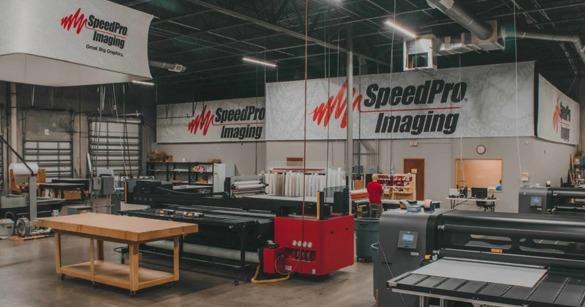 An IFPG Consultant’s Candidate Is Awarded a SpeedPro Franchise in Nashville!