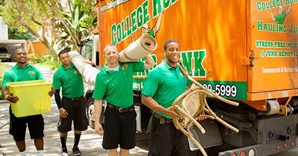 College Hunks Hauling Junk Closes a Deal with an IFPG Consultant!